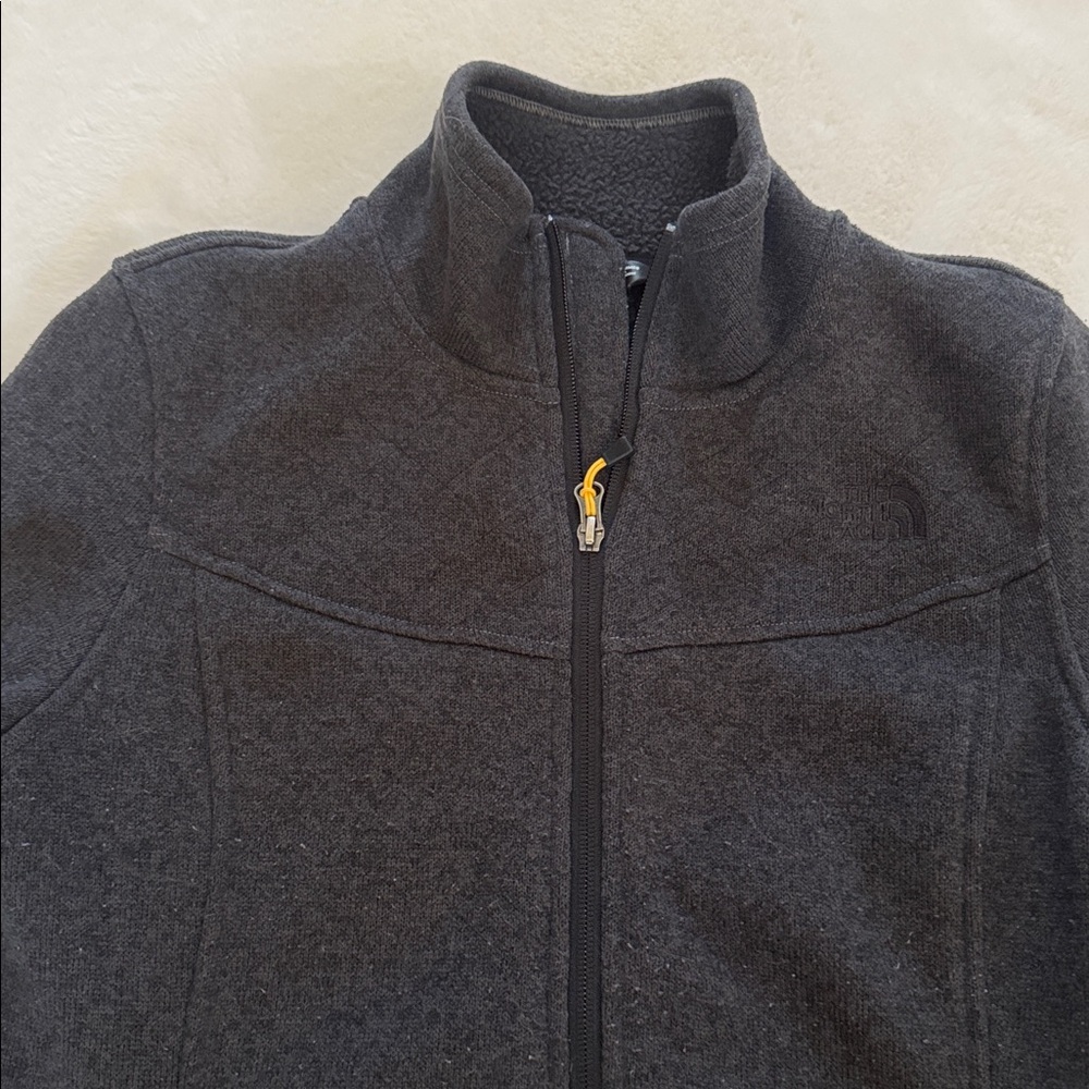 The North Face Women's Black Ski Jacket - Picture 2 of 11